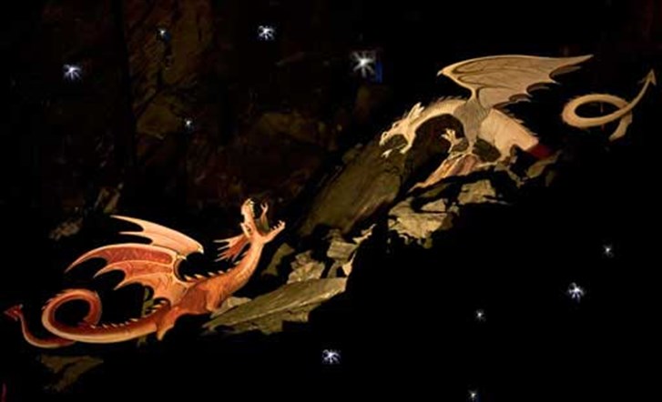 The Red and White Dragons mural in our Arthurs Labyrinth attraction
